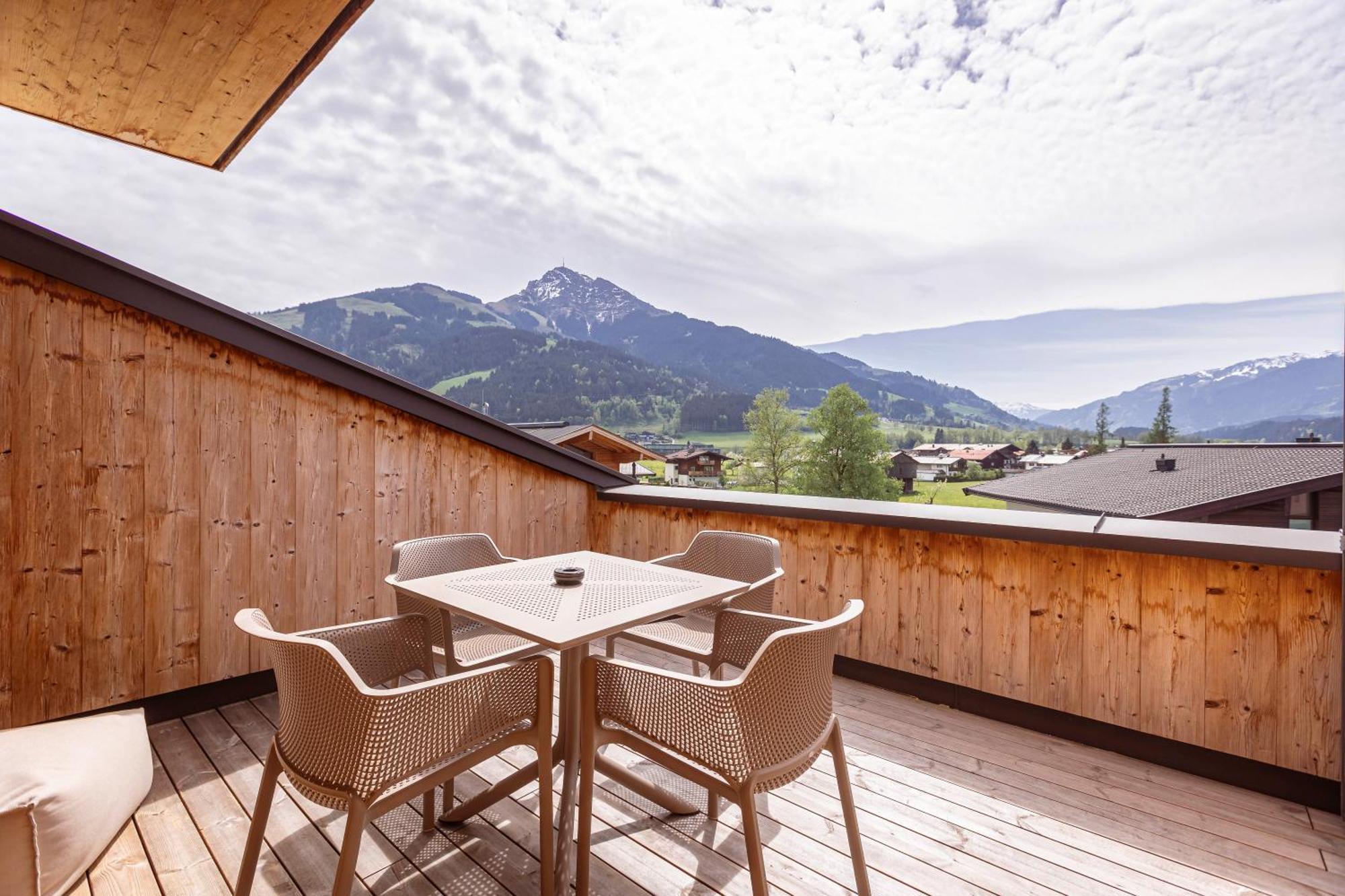 Kitzbuhel Suites By Alps Resorts Oberndorf in Tirol Buitenkant foto